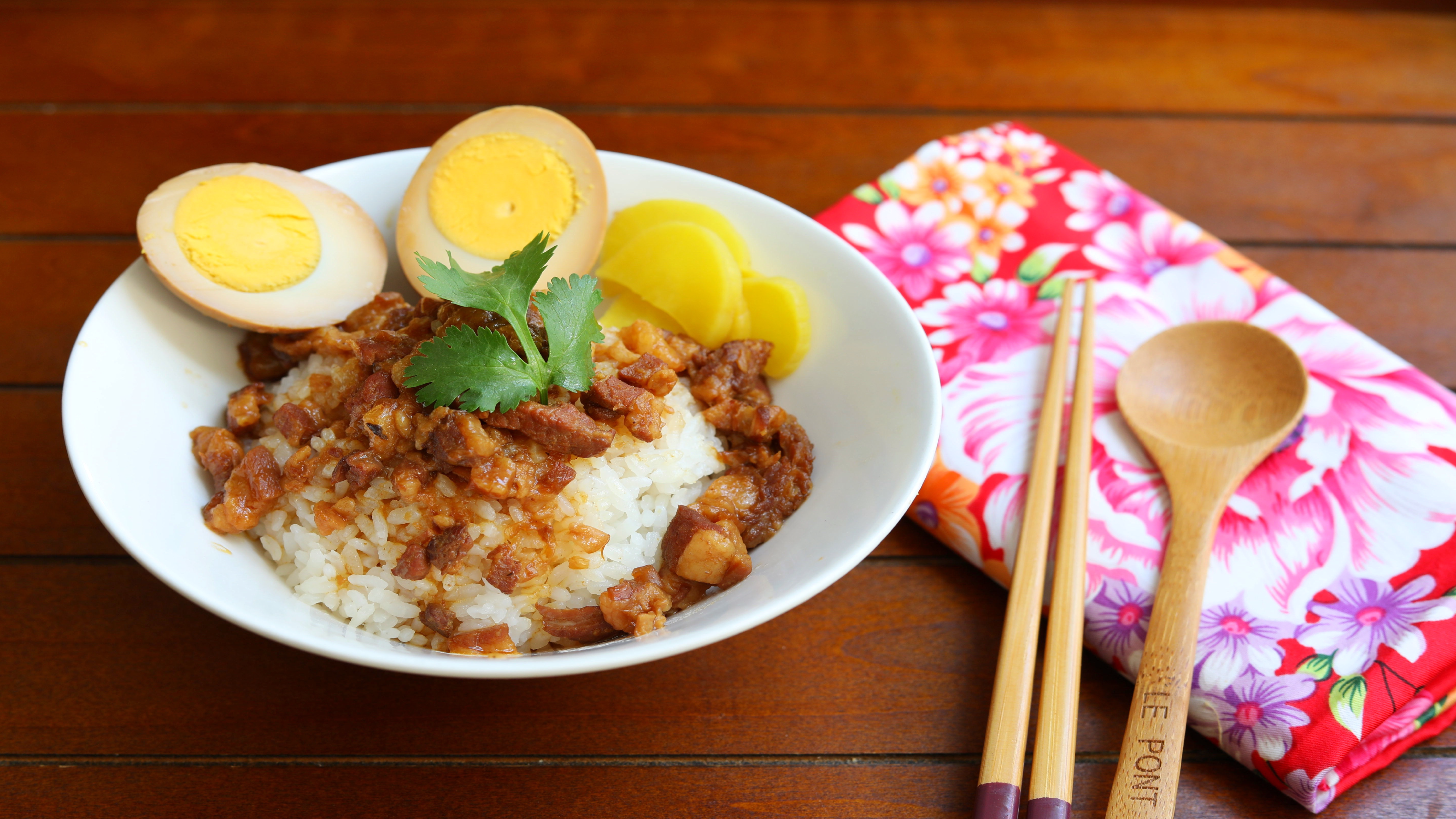 Taiwanese Meat Sauce - LoBa 滷肉飯
 &ndash; ChiaChia's Queendom